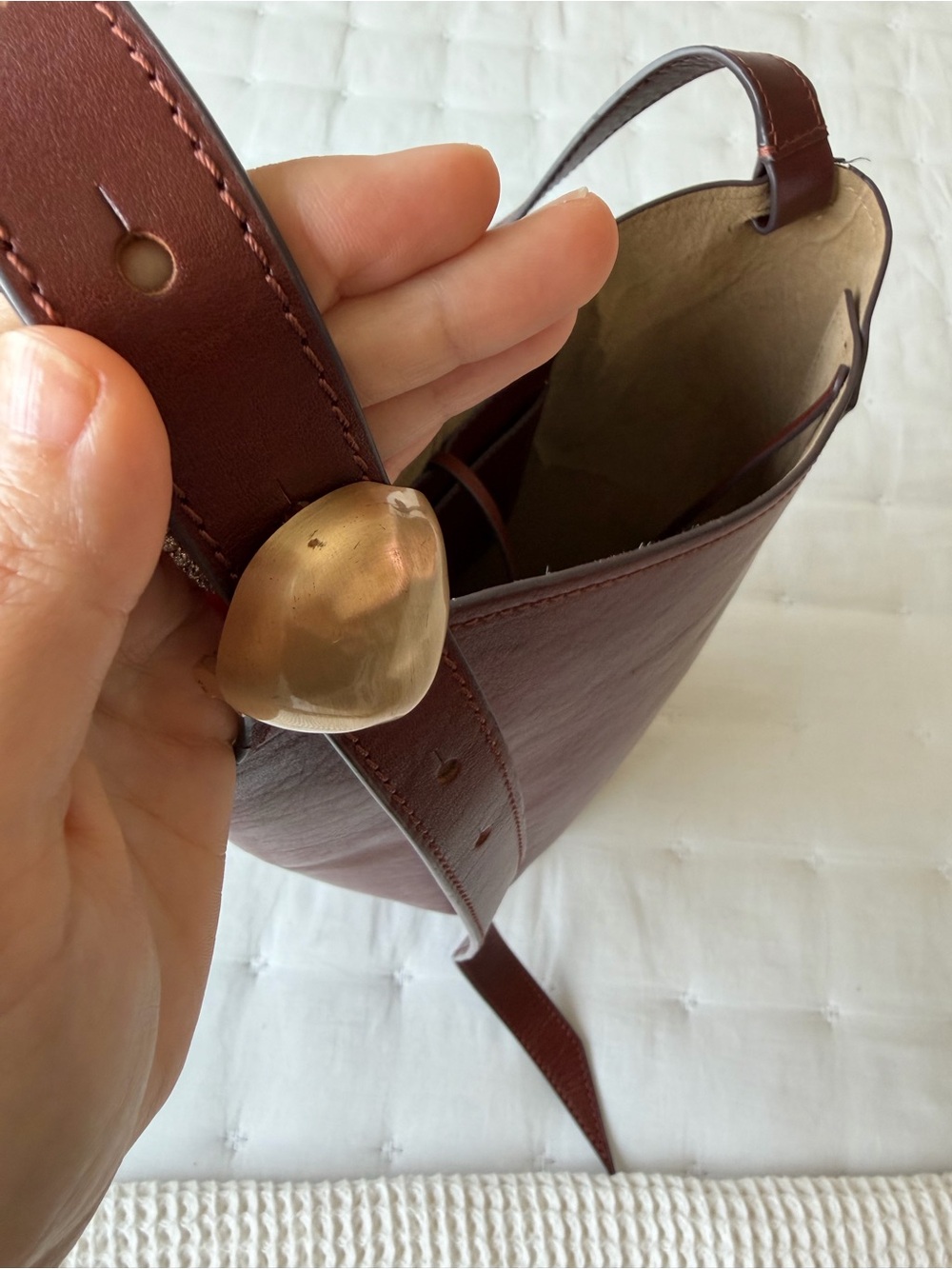 Cult Gaia Aldari Leather Shoulder Bag Cognac Brown - Picture 13 of 15